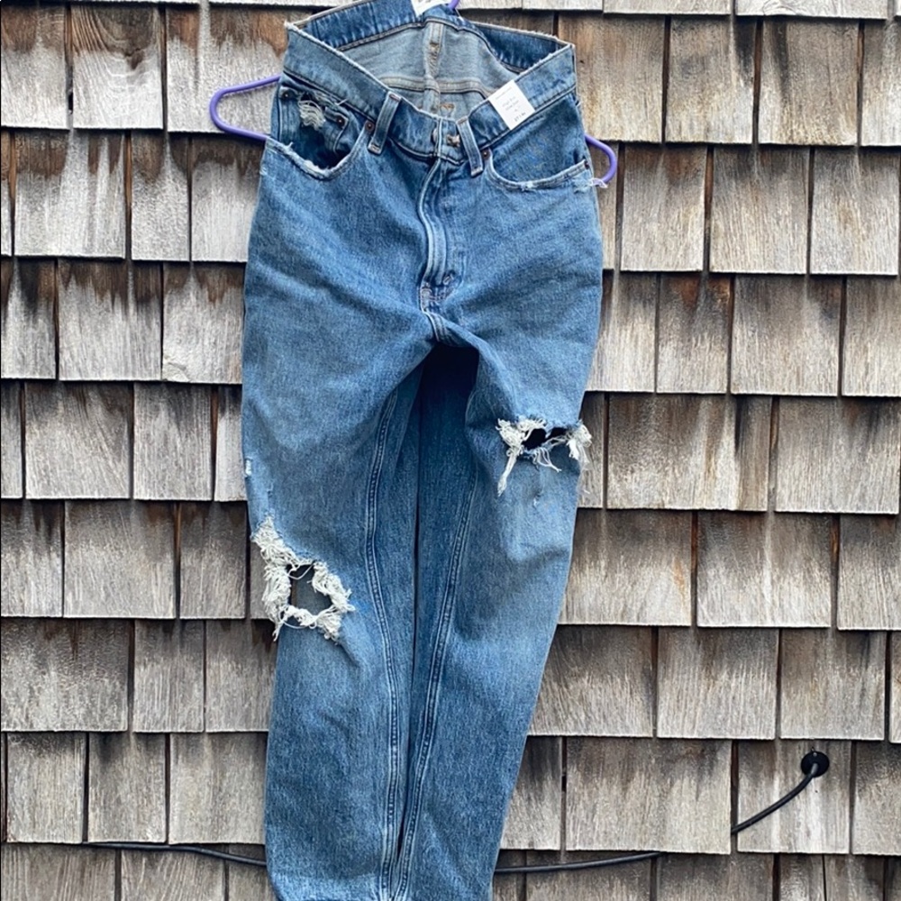 Abercrombie Mom Jeans